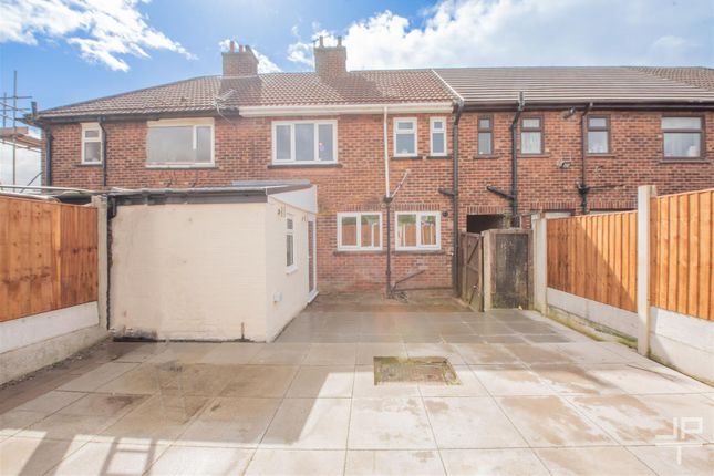 Terraced house to rent in Warwick Road, Tyldesley, Manchester