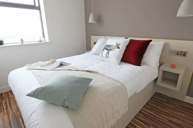 Apt 311, West Point, Manchester photo 2