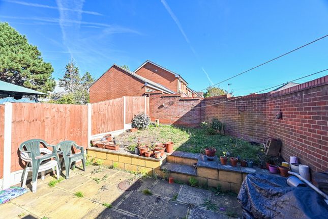 County Road,, Beckton photo 4