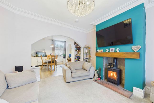 8 Berwick Street, Workington photo 4