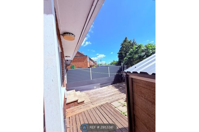 Daleside Close, Pudsey photo 3