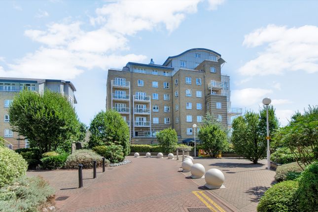 Flat for sale in St David's Square, Isle Of Dogs