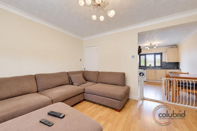 10, Pinfolds, Teviot Avenue, Aveley photo 4