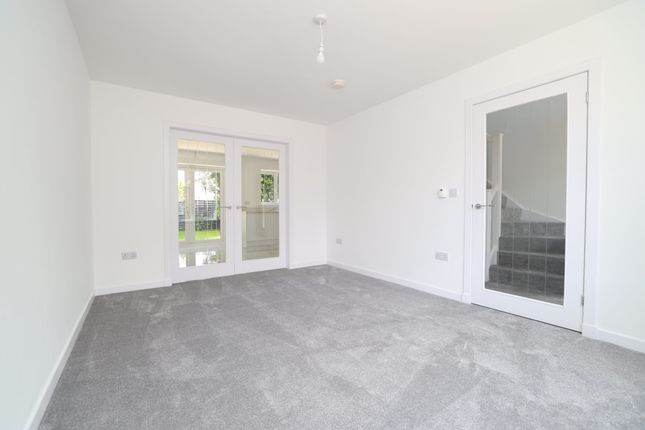 81, New Road, Ayr photo 2