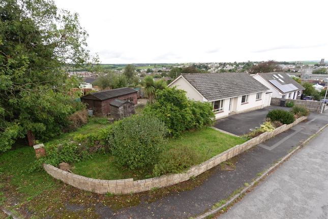 6, Meadow Park, South Molton photo 2
