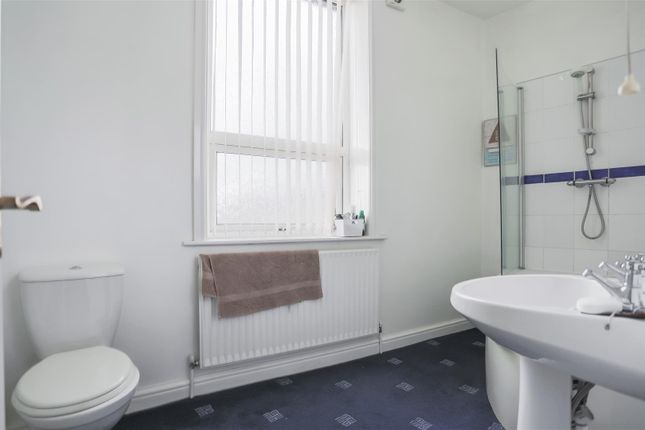 Flat for sale in Burnley Road, Briercliffe, Burnley