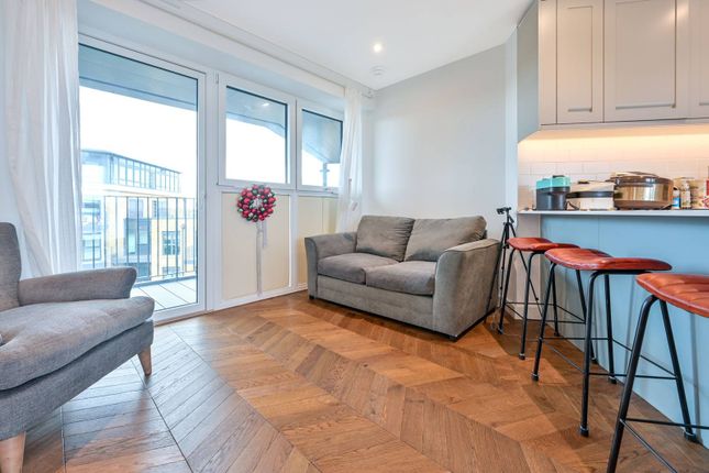 Flat for sale in Royal Exchange, Kingston, Kingston Upon Thames