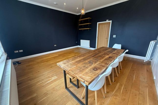 Flat 2, 38, East Dulwich Road, London photo 5