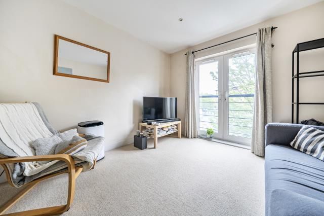 7 Vervain Court, 14, Pasteur Drive, Swindon photo 4
