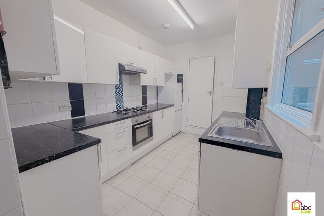 96, Leytonstone Road, London photo 2
