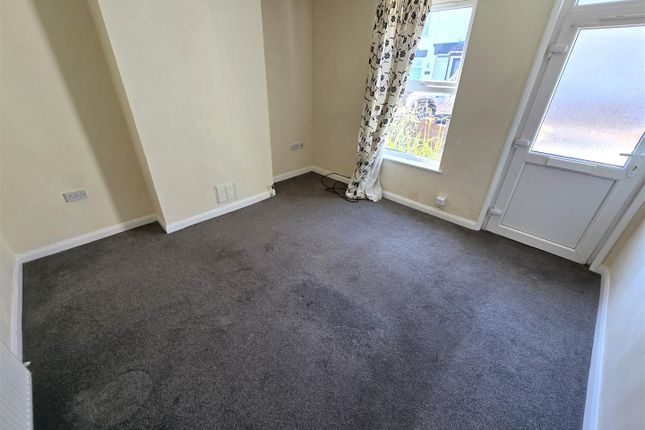 57, St. Julian Road, Great Yarmouth photo 2
