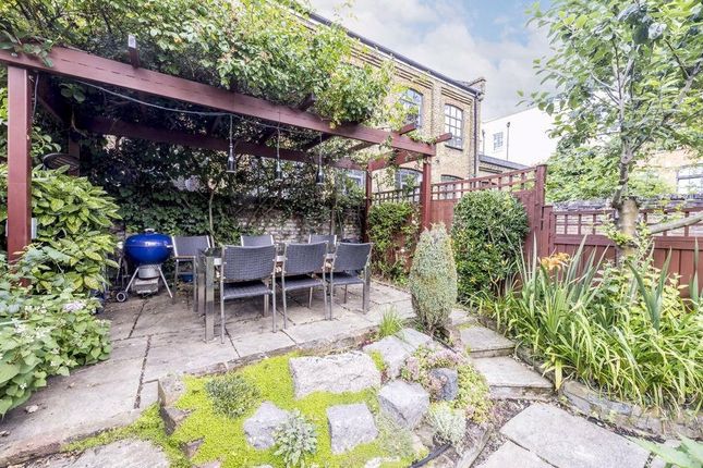 6 BERESTEDE ROAD, LONDON, LONDON photo 4