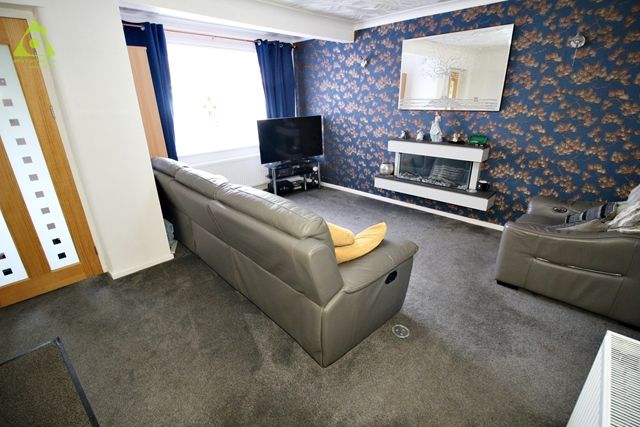 194, Sandy Lane Greater Manchester, Hindley Green photo 2