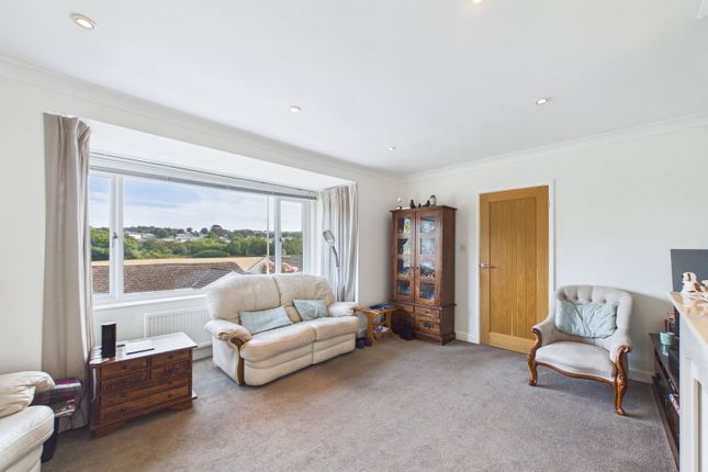 70, Brantwood Drive, Paignton photo 4