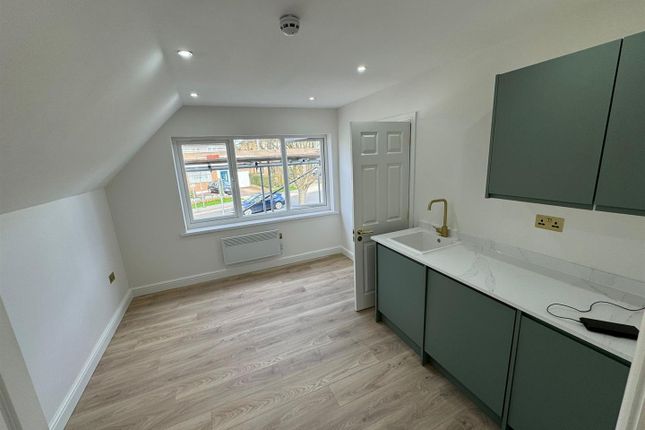 Studio to rent in Tolcarne Drive, Pinner