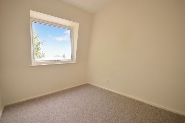 21d Penn Road, Beaconsfield photo 4