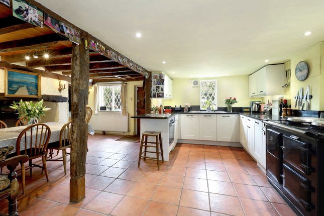 Carpenters Cottage, Alton photo 4