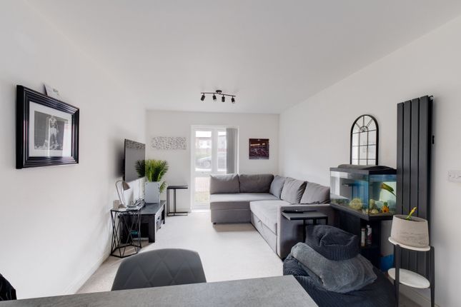 Apartment 1, 1, Ambassador Avenue, West Midlands photo 3