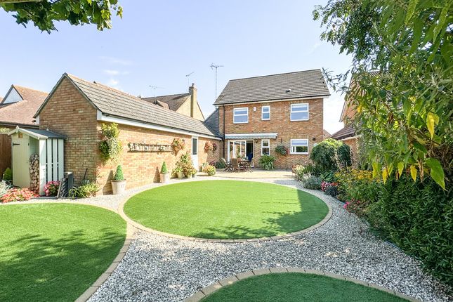 37, Millview Meadows, Rochford photo 2
