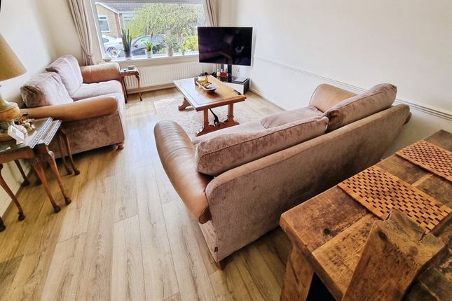 13, Kidderminster Drive, Newcastle Upon Tyne photo 2