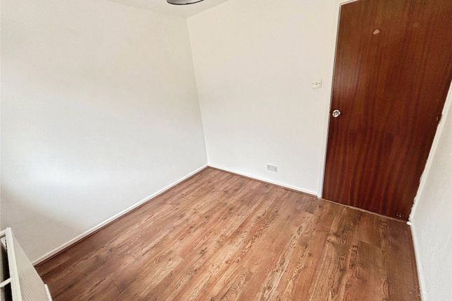 8, Nene Drive, Leicester photo 4