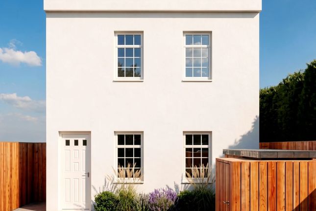 1-bed house on 579-581, Wimborne Road, Bournemouth, £50,000