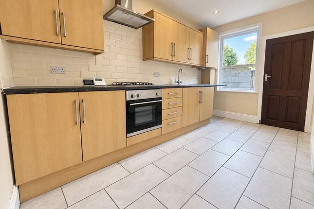 16 Alexandra View, Darwen photo 2