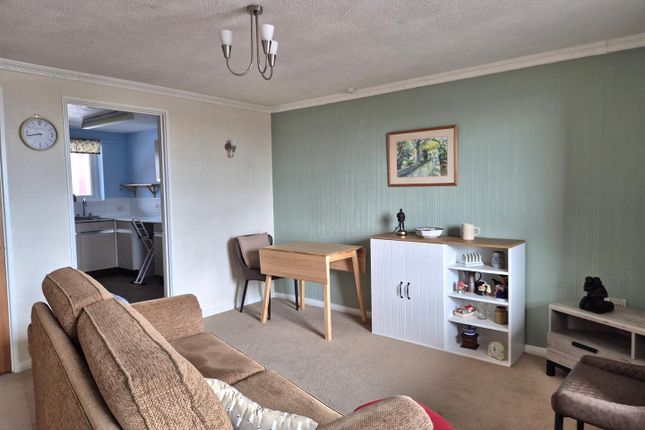 22 Hildesheim Court, Station Road, Weston-Super-Mare photo 3