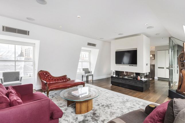 Thumbnail Flat for sale in Long Acre, Covent Garden
