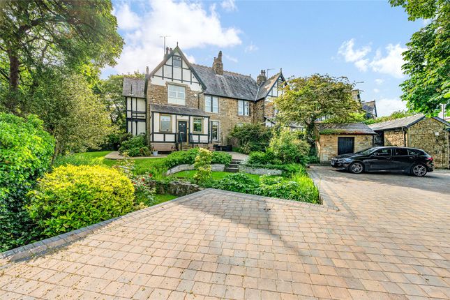 48, Hollins Lane, Lancashire photo 2