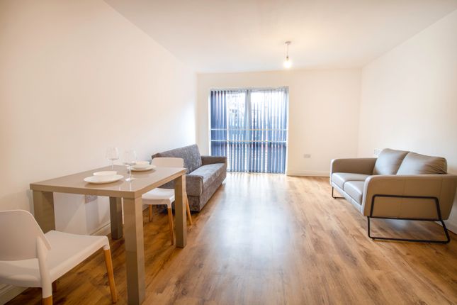 Thumbnail Flat to rent in Park Residence, Holbeck, Leeds