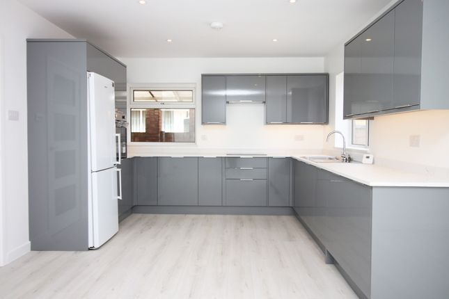 444, Ashfield Road, Thornton-Cleveleys photo 4