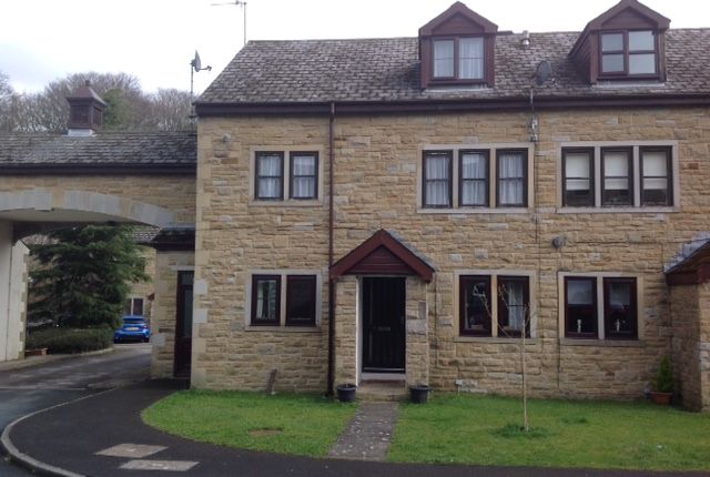 Duplex to rent in Glaisdale Court, Cottingley Nr Bingley