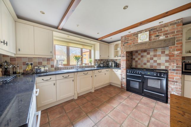 2, Hervey Road, Lincolnshire photo 2
