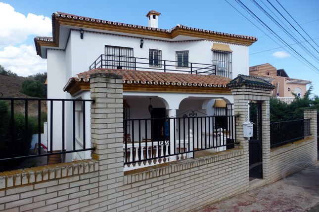 Thumbnail Villa for sale in Chilches, Axarquia, Andalusia, Spain