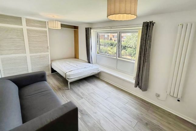 45, Ebchester Court, Newcastle Upon Tyne photo 4