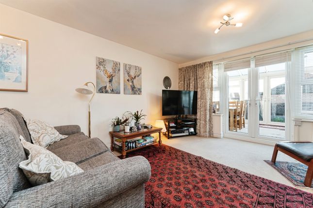 51, Merivale Way, ELY photo 3