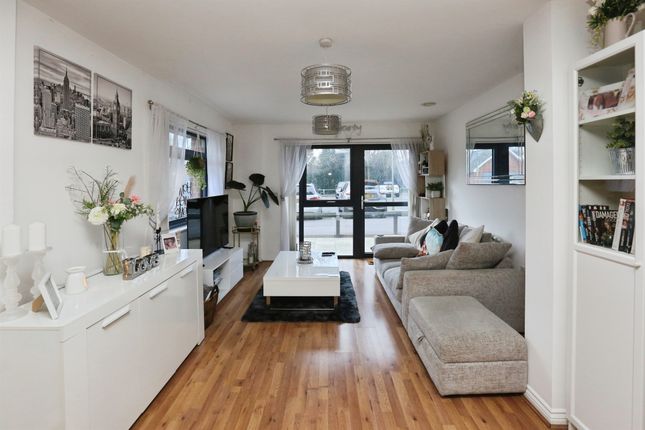 1, Ark Royal House, 94, Blanchard Avenue, Gosport photo 4