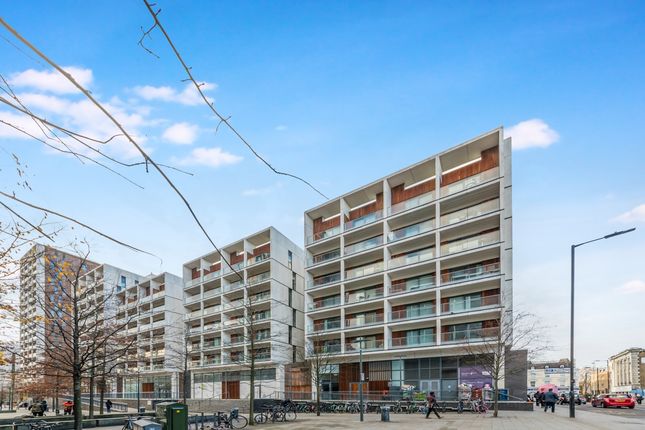 Flat for sale in Dalston Square, Ocean House, Dalston