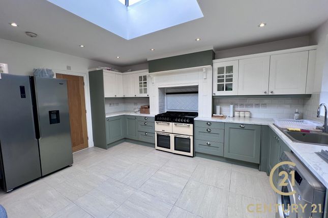 213, Woodrow Avenue, HAYES photo 5
