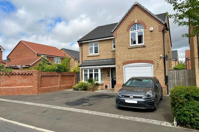 Property for sale in Hazelwood Drive, Barnsley