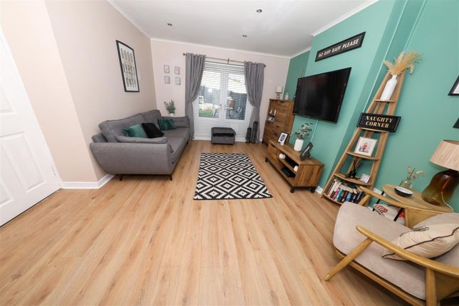 14, Cullen Crescent, Kirkcaldy photo 4