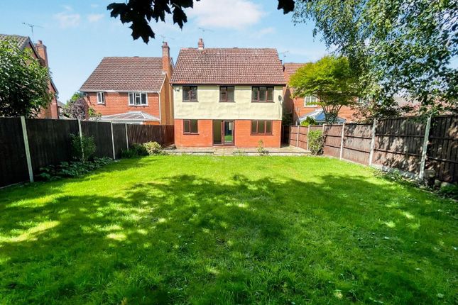 12, Impson Way, Mundford photo 3
