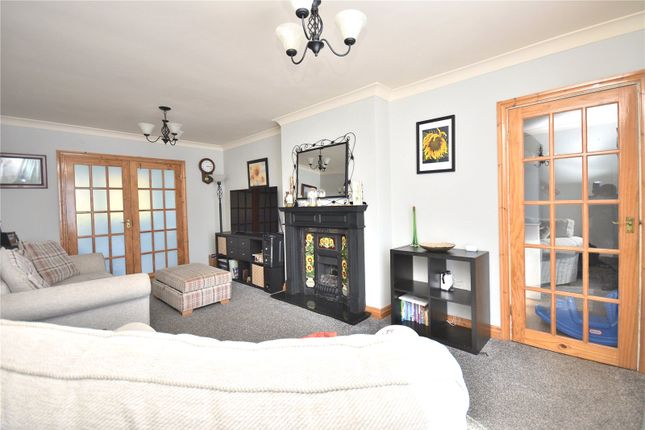 148, Ramshead Drive, West Yorkshire photo 2