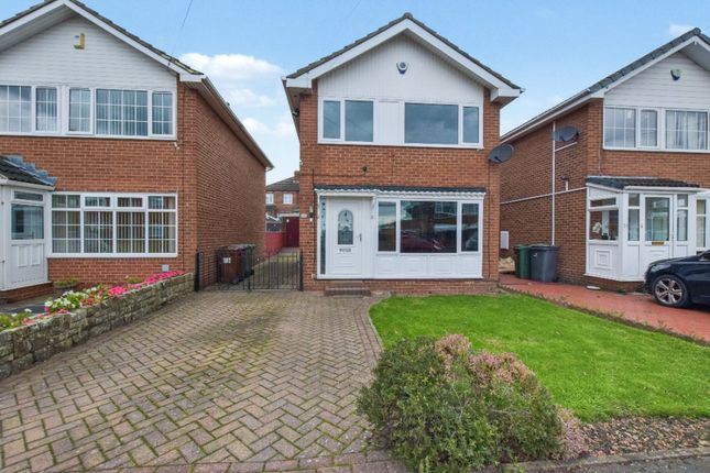 3-bed detached on 19, Green Hill Chase, West Yorkshire, £255,000