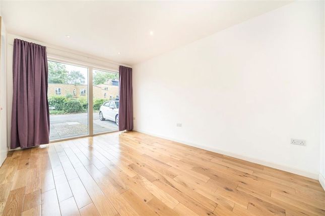 122, Langton Way, London photo 4