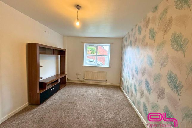 84, Brierwood, Bolton photo 2