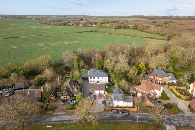 The Grove, Hill Green, Saffron Walden photo 3