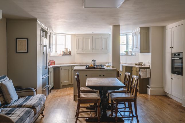 Flat for sale in The Mount, Faversham, Kent