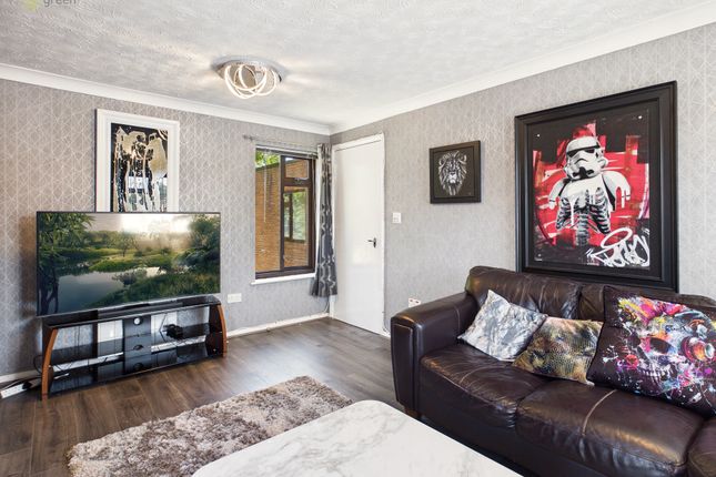 Guthrum Close, 341, Court Lane, Birmingham photo 2